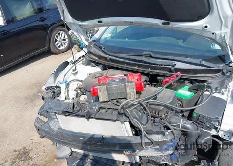 2013 Hyundai Elantra Gt from USA, damaged, VIN KMHD35LE0DU106889